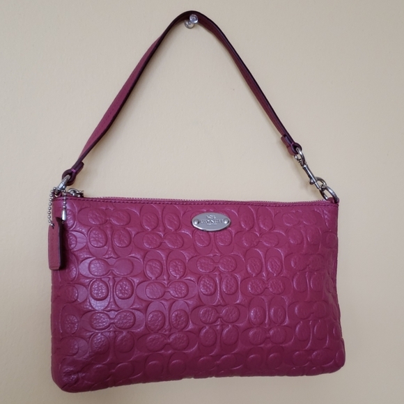 Coach Handbags - Coach Clutch Bag